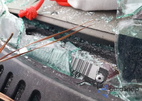 2003 Chevrolet Silverado 1500 Lt из США, поврежденный, VIN 1GCEK19TX3E240764